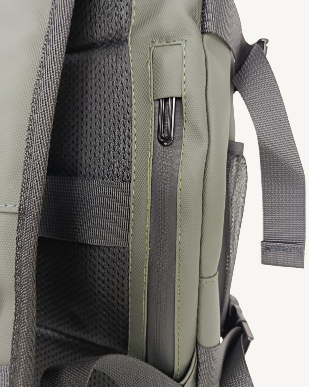 Mochila de Viaje Expandible para Portátil