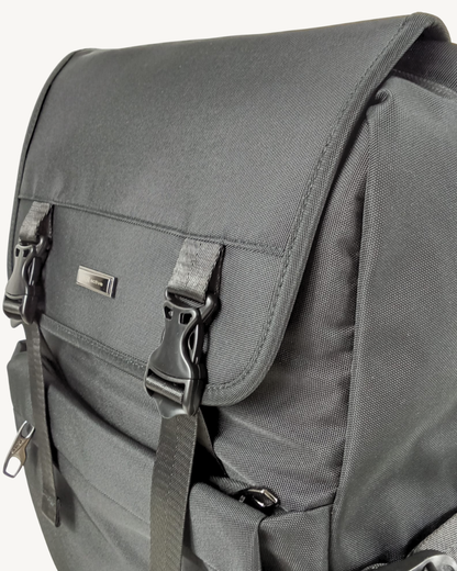Mochila negra unisex Repelente al Agua Portátil 17" 18L