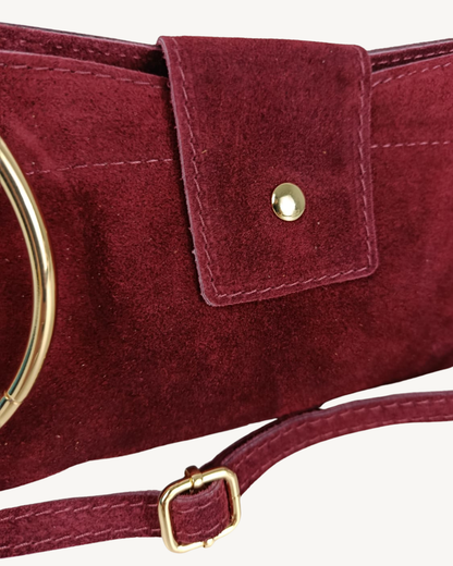 Damenhandtasche aus echtem Wildleder mit goldenem Ringgriff und Umhängeriemen