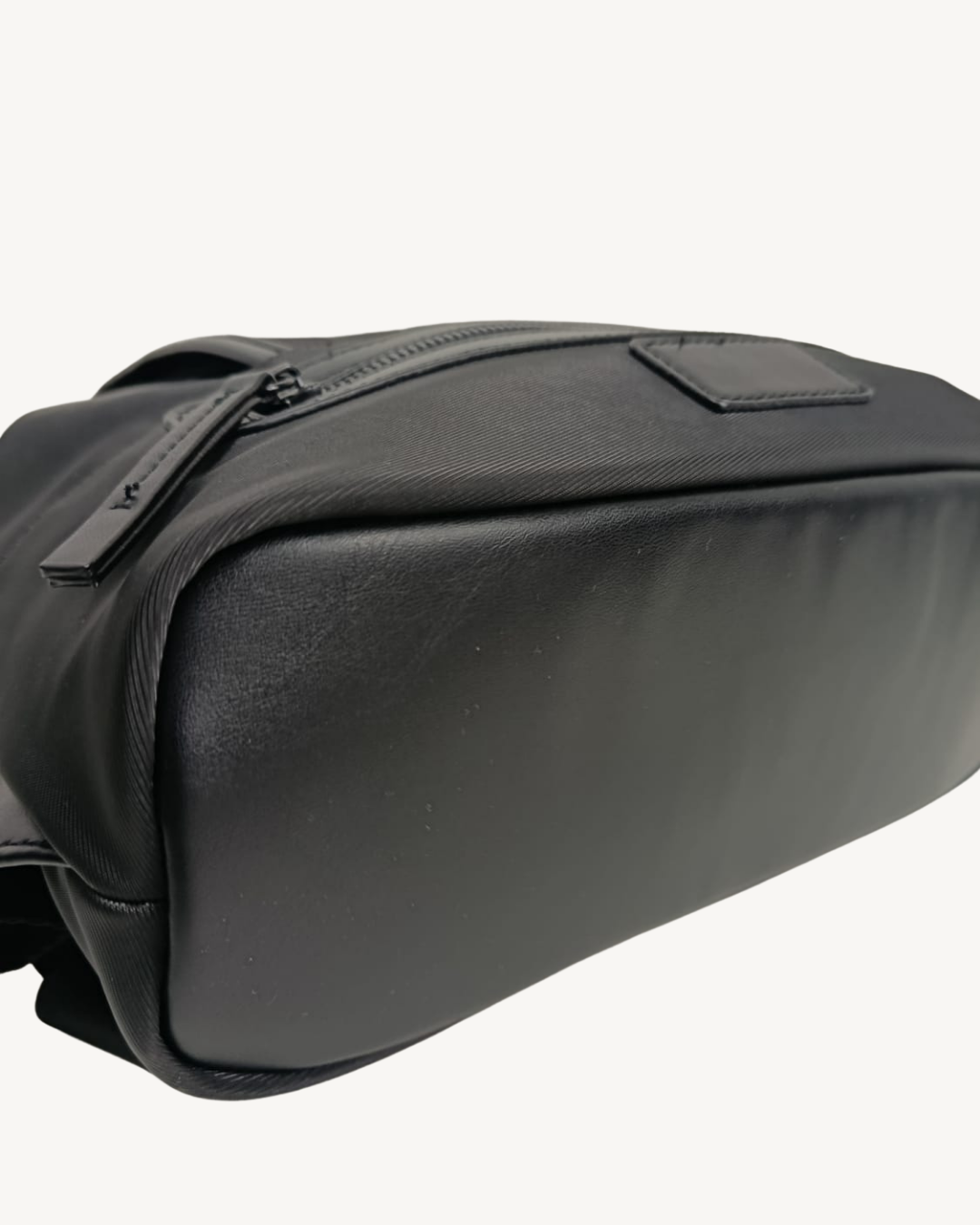 Mochila Mujer Antirrobo Repelente al Agua Convertible
