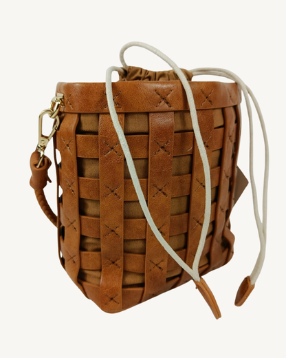 Bolso Cubo Trenzado Camel Mujer
