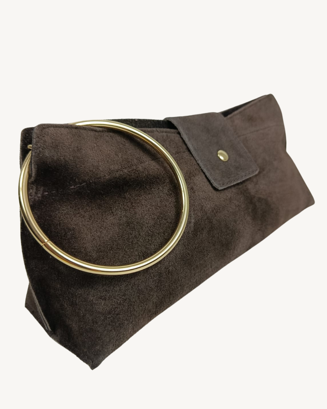 Damenhandtasche aus echtem Wildleder mit goldenem Ringgriff und Umhängeriemen