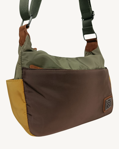 Women's Multi-Pocket Nylon Crossbody Bag with Zipper