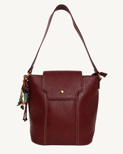 Sac à main bandoulière femme avec rabat bordeaux et bandoulière réglable