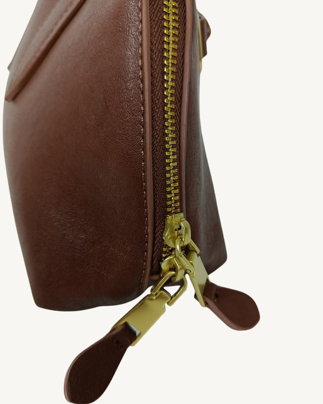 Bolso Bowling Camel Vintage Elegante
